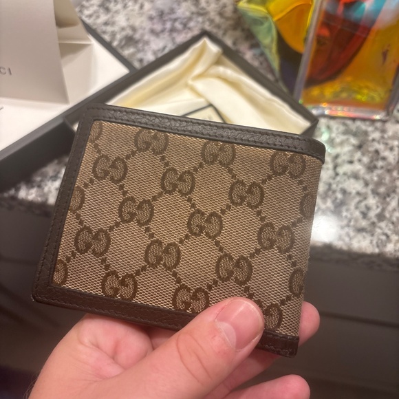 Men’s Gucci wallet - Picture 3 of 3